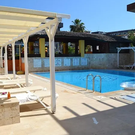 Hotel apartamentowy Safari Side