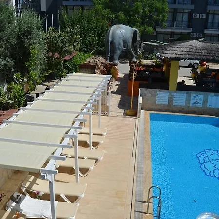 Safari Lägenhetshotell