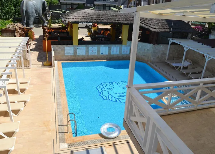 Apartmanhotel Safari Side